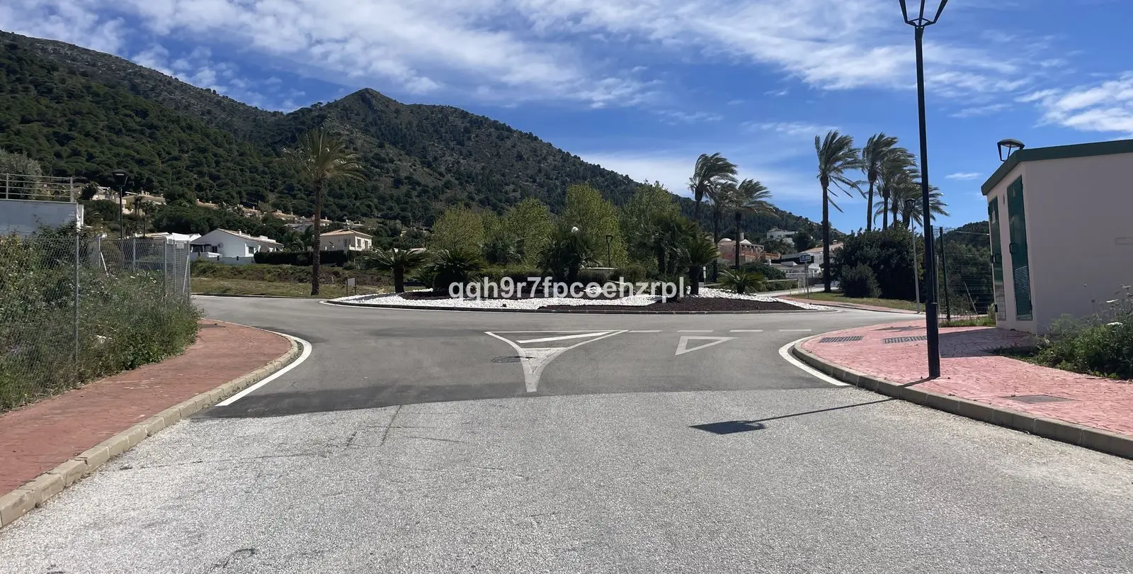 Продажа  жилого участка в Mijas 4