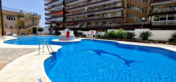 Venta de ático en Fuengirola 0