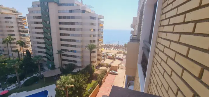 Venta de ático en Fuengirola 1