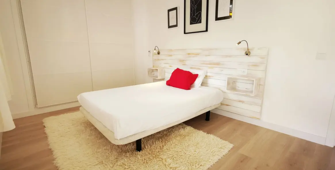 Sale of middle floor apartment in Benalmadena 24