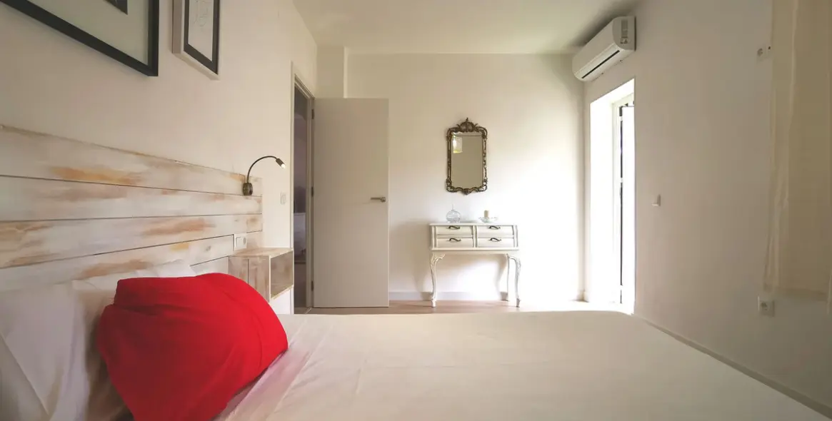 Sale of middle floor apartment in Benalmadena 27