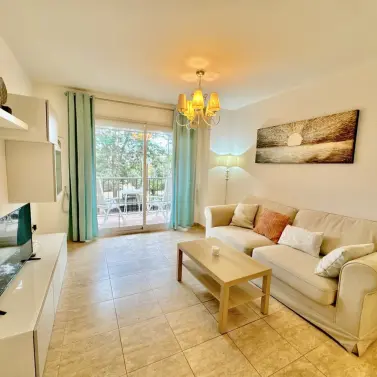 Продажа апартаментов на среднем этаже в Estepona