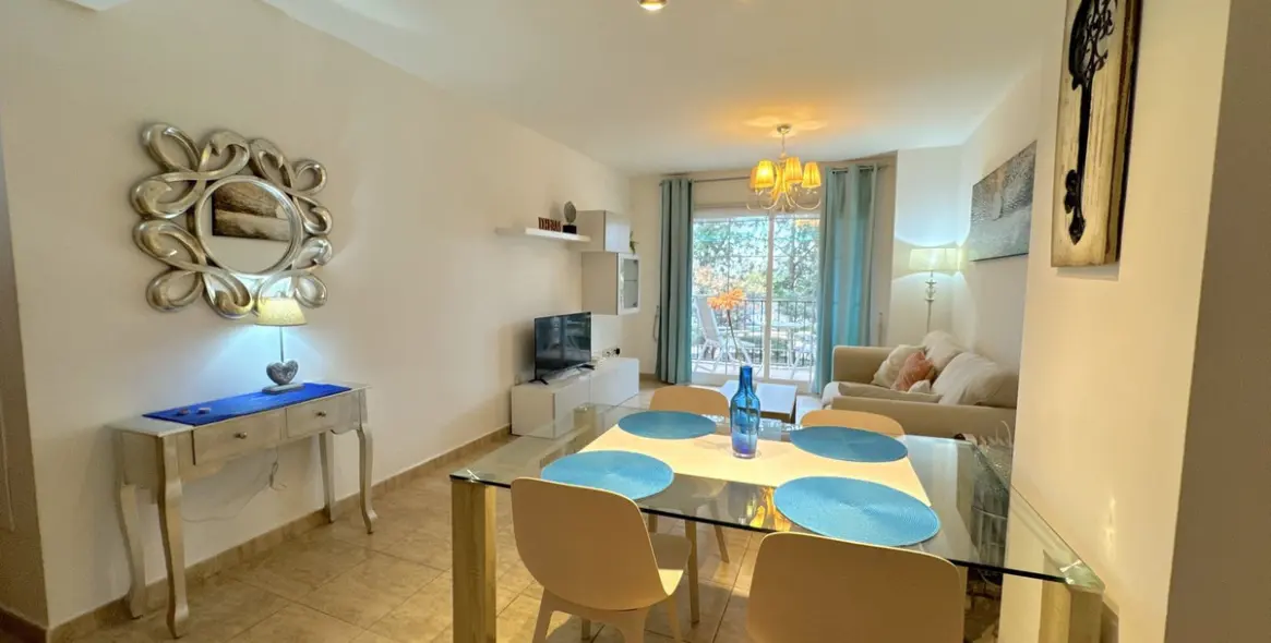 Продажа апартаментов на среднем этаже в Estepona 3