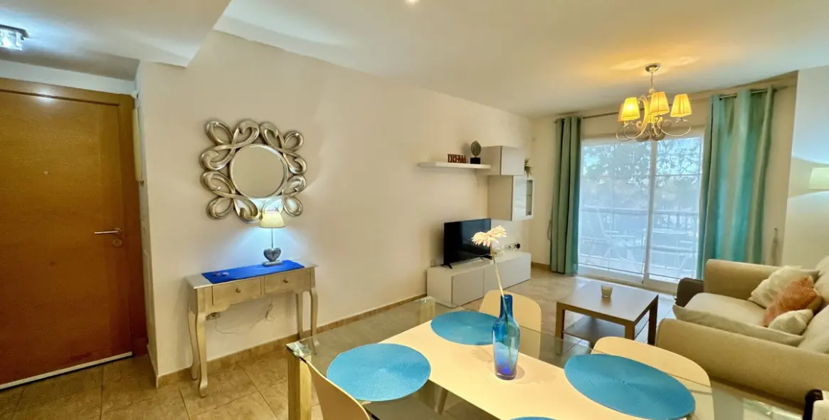 Продажа апартаментов на среднем этаже в Estepona 38