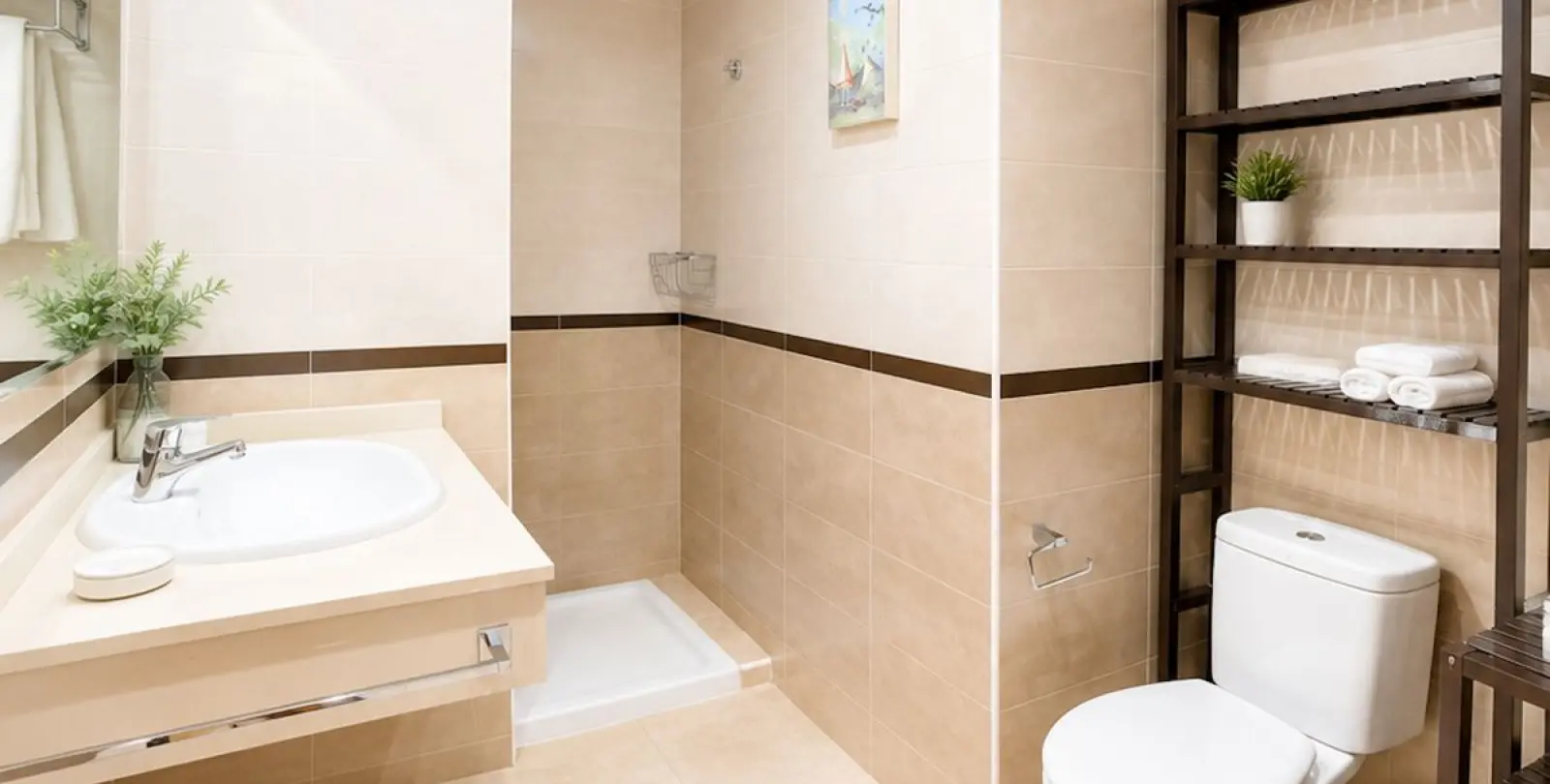 Sale of middle floor apartment in Estepona 11