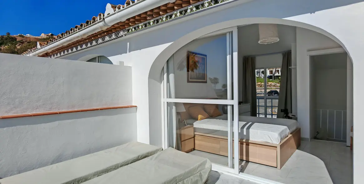 Продажа таунхауса в Manilva 16