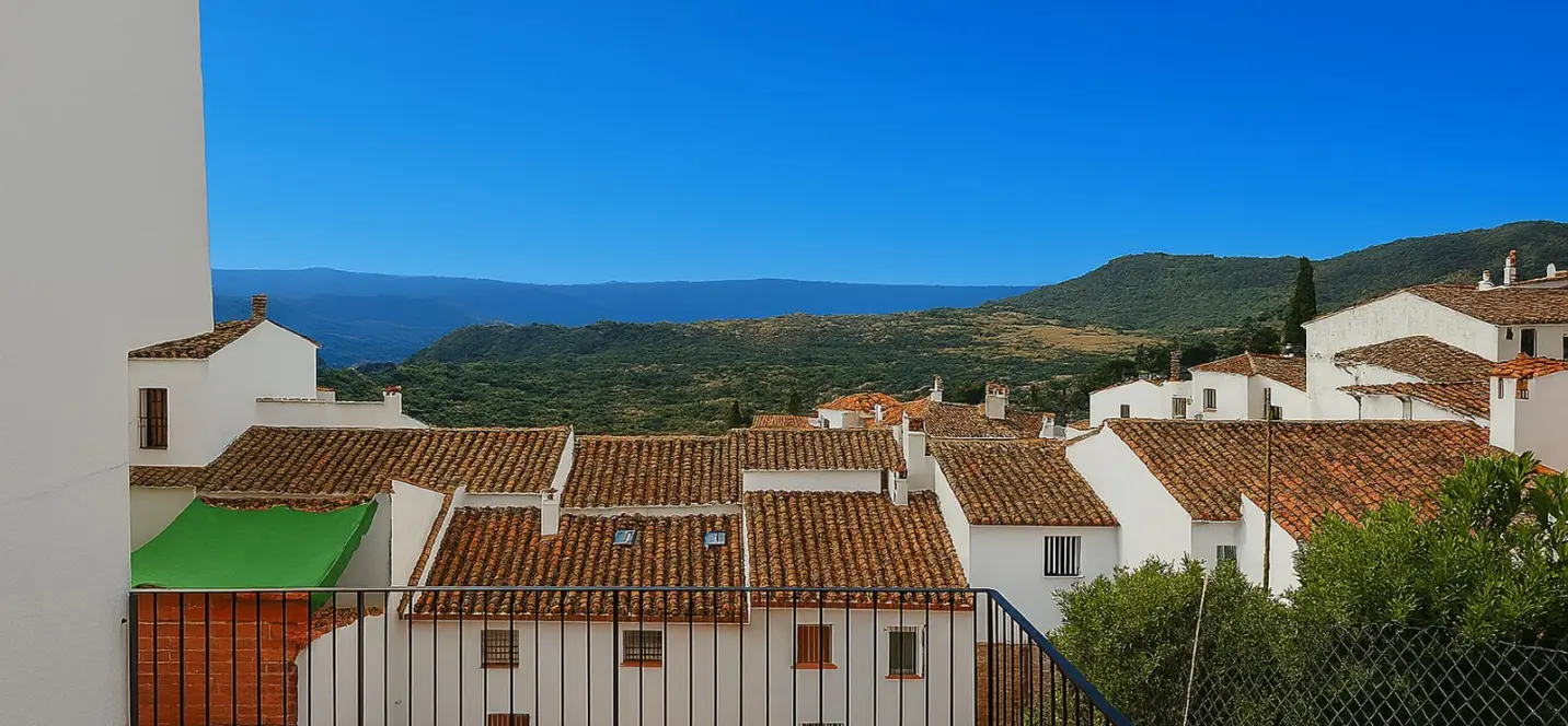 Sale of townhouse in Gaucín 3