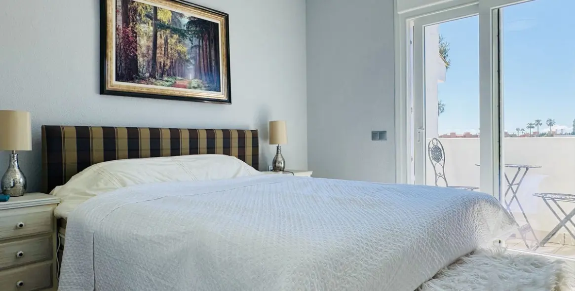 Продажа таунхауса в La Duquesa 18