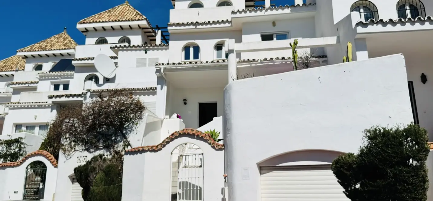 Venta de adosado en La Duquesa 3
