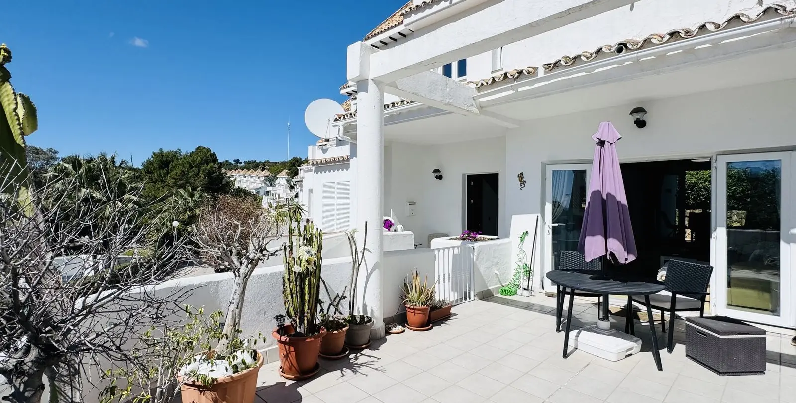 Venta de adosado en La Duquesa 5