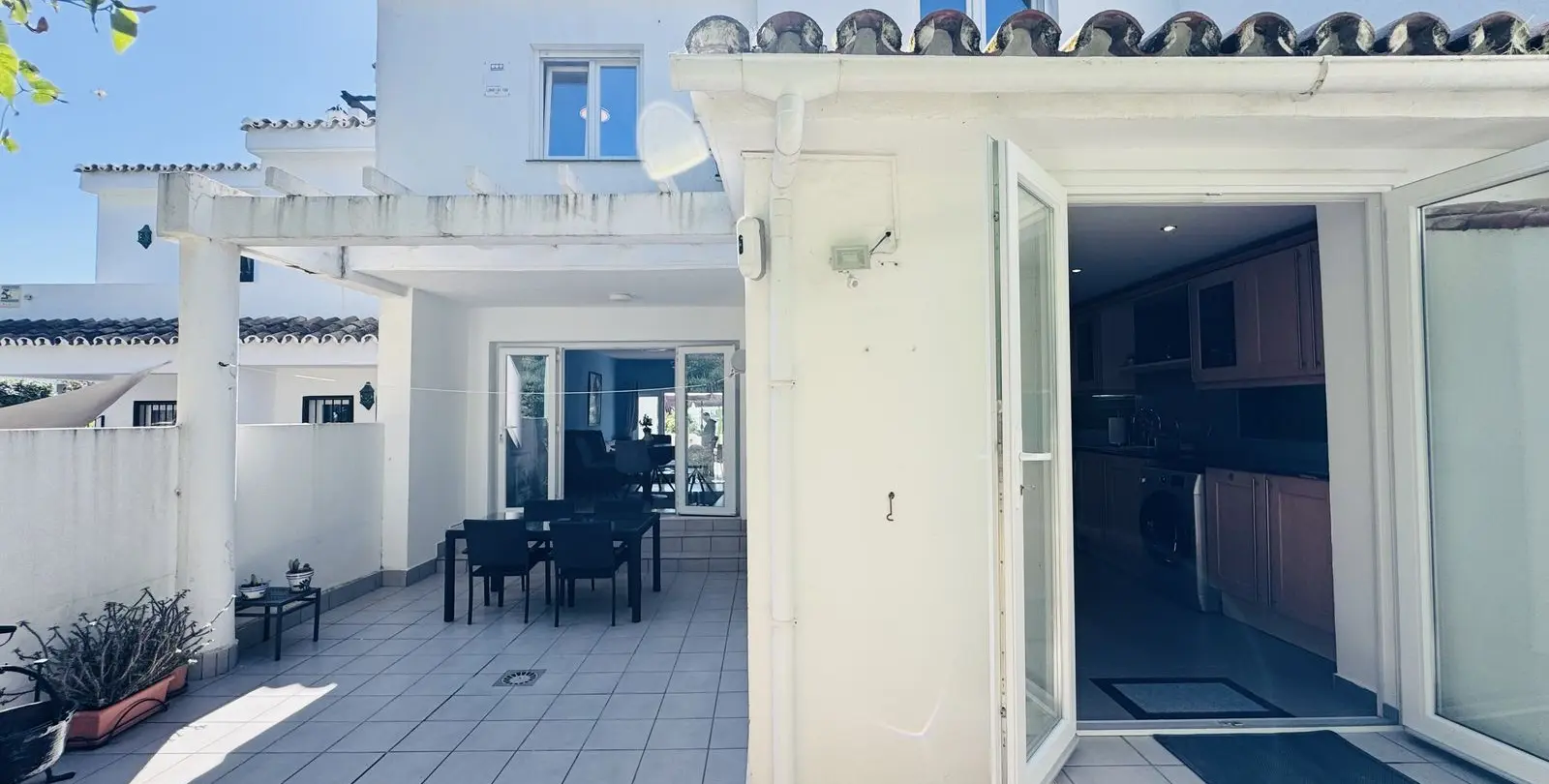 Venta de adosado en La Duquesa 13