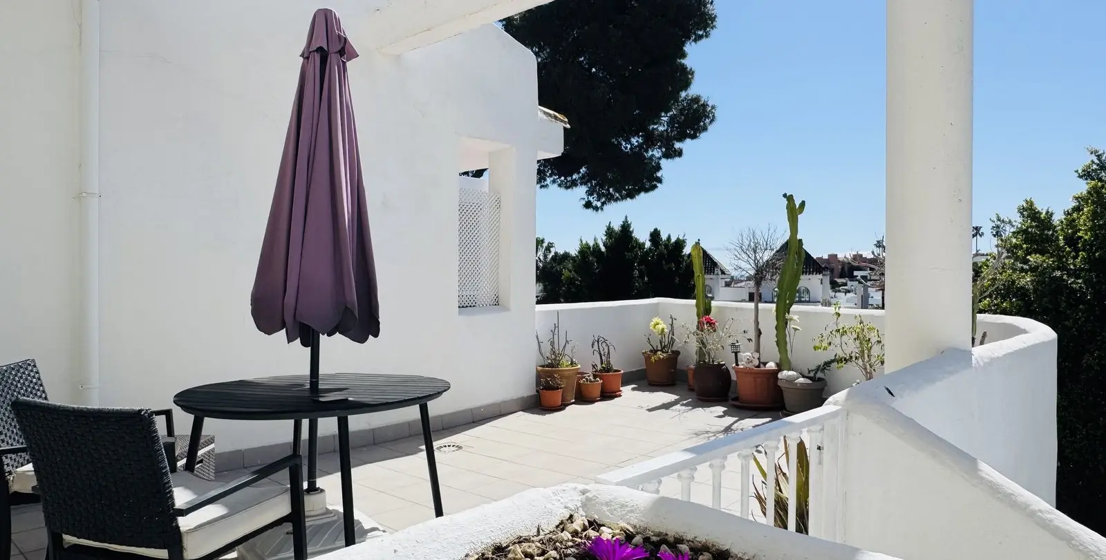 Venta de adosado en La Duquesa 16