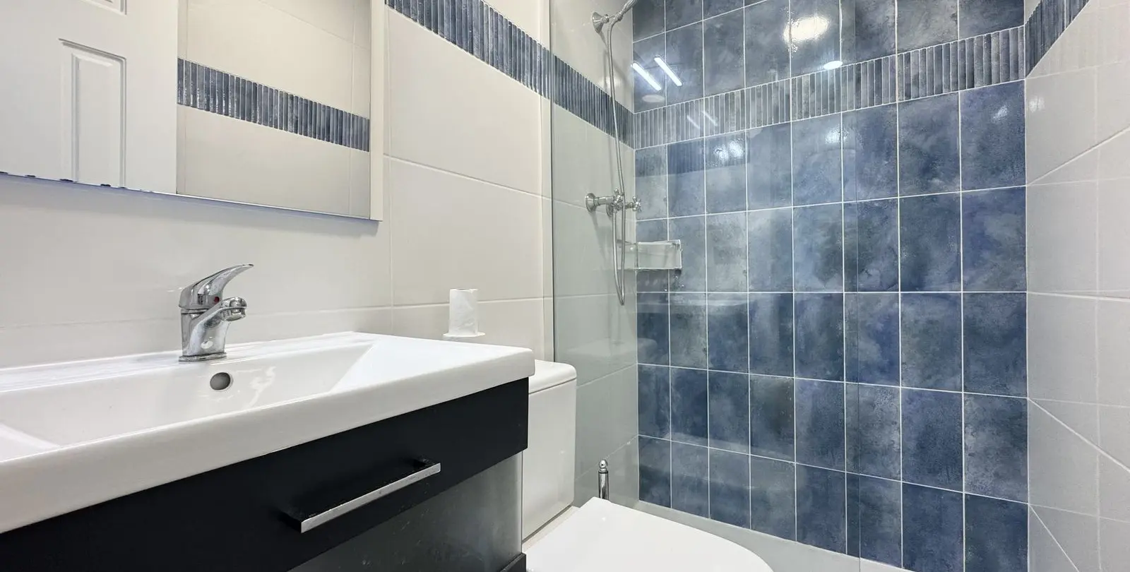 Venta de adosado en La Duquesa 31