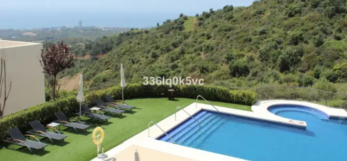 Short-term rent of middle floor apartment in Altos de los Monteros 4