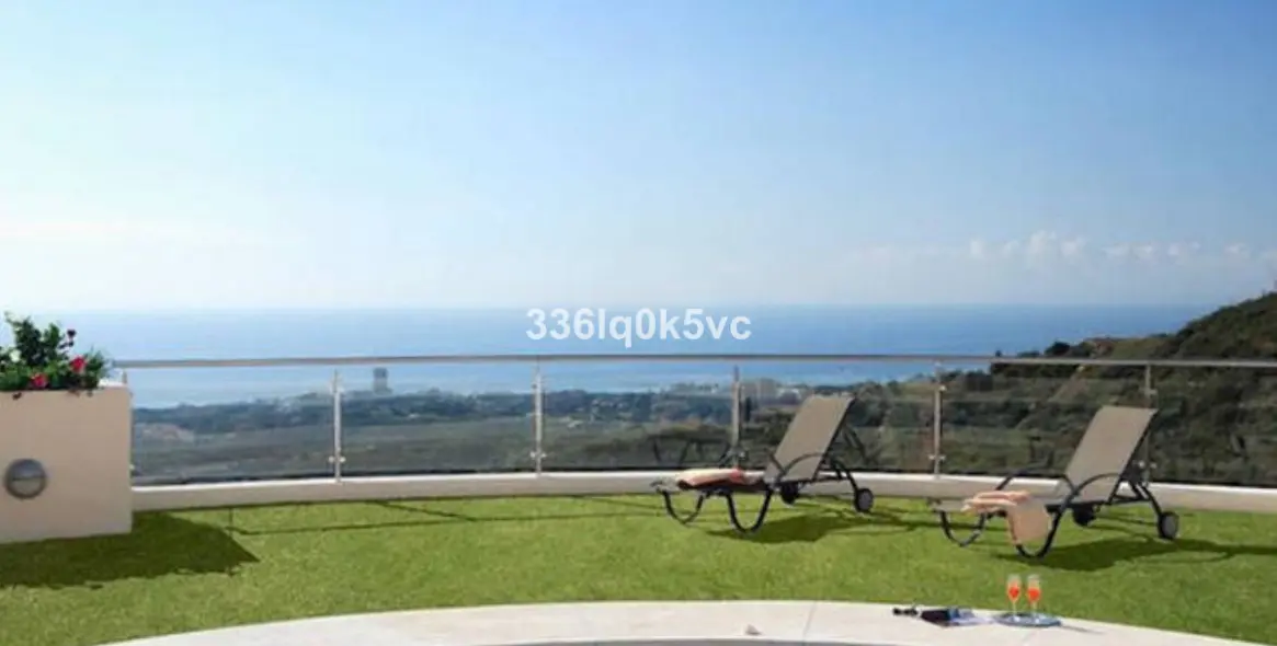 Краткосрочная аренда апартаментов на среднем этаже в Altos de los Monteros 8