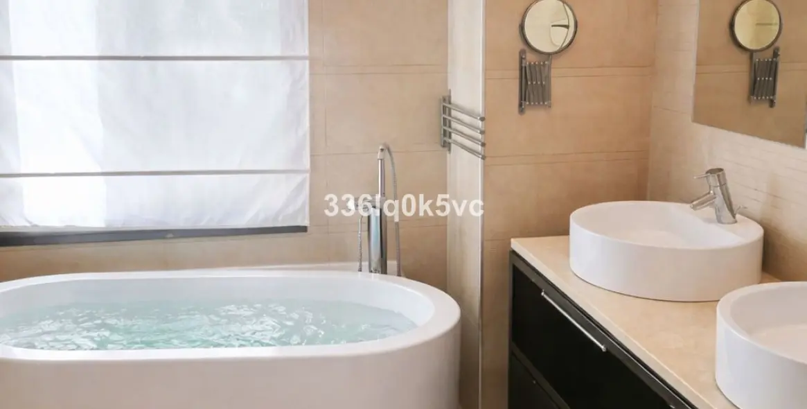 Краткосрочная аренда апартаментов на среднем этаже в Altos de los Monteros 20