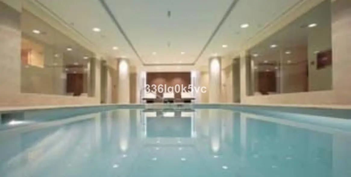 Краткосрочная аренда апартаментов на среднем этаже в Altos de los Monteros 30