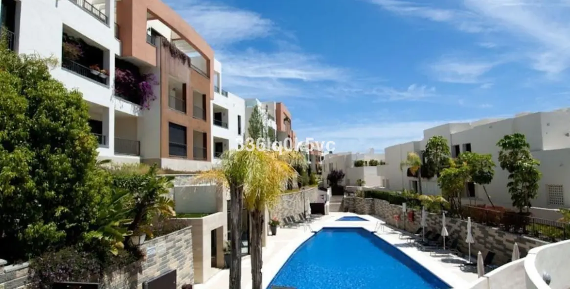 Краткосрочная аренда апартаментов на среднем этаже в Altos de los Monteros 35