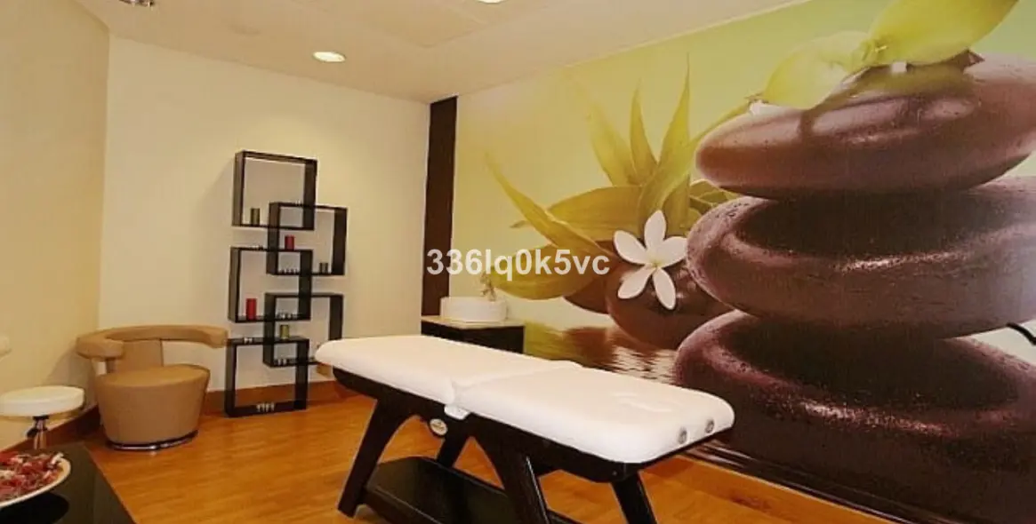 Краткосрочная аренда апартаментов на среднем этаже в Altos de los Monteros 40