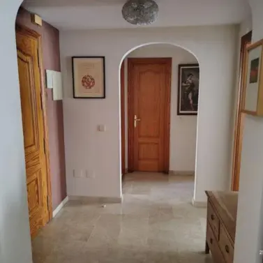 Sale of penthouse in Estepona