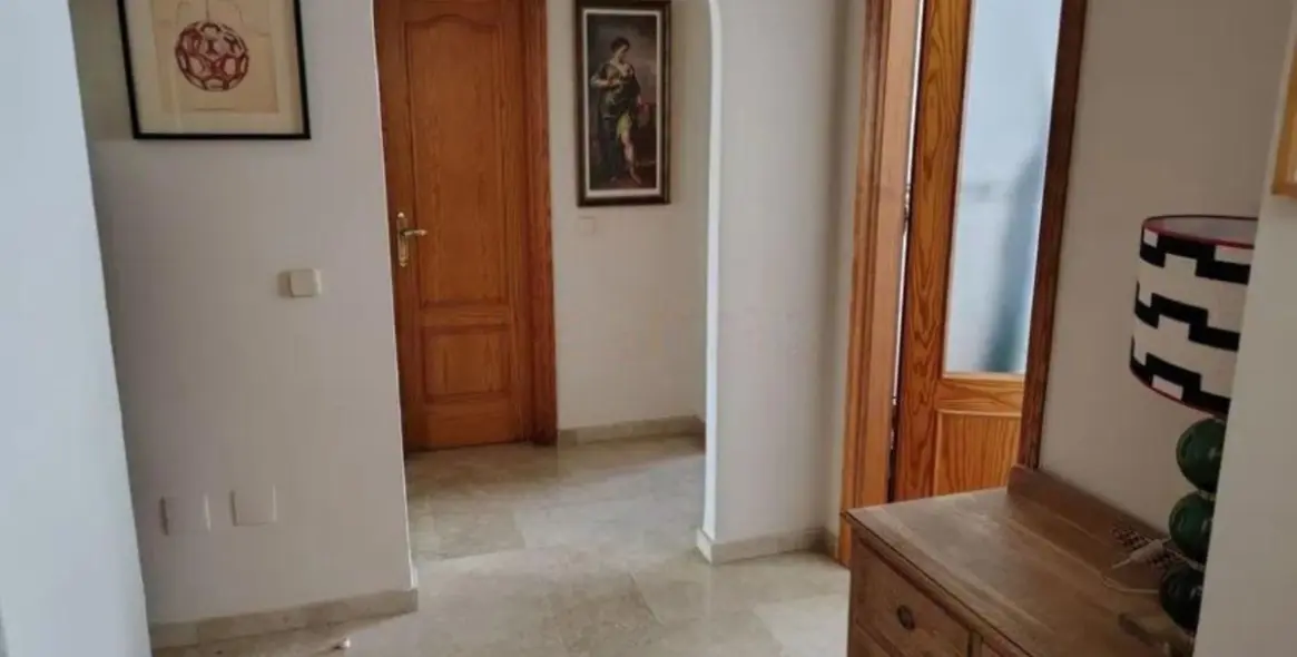 Sale of penthouse in Estepona 6