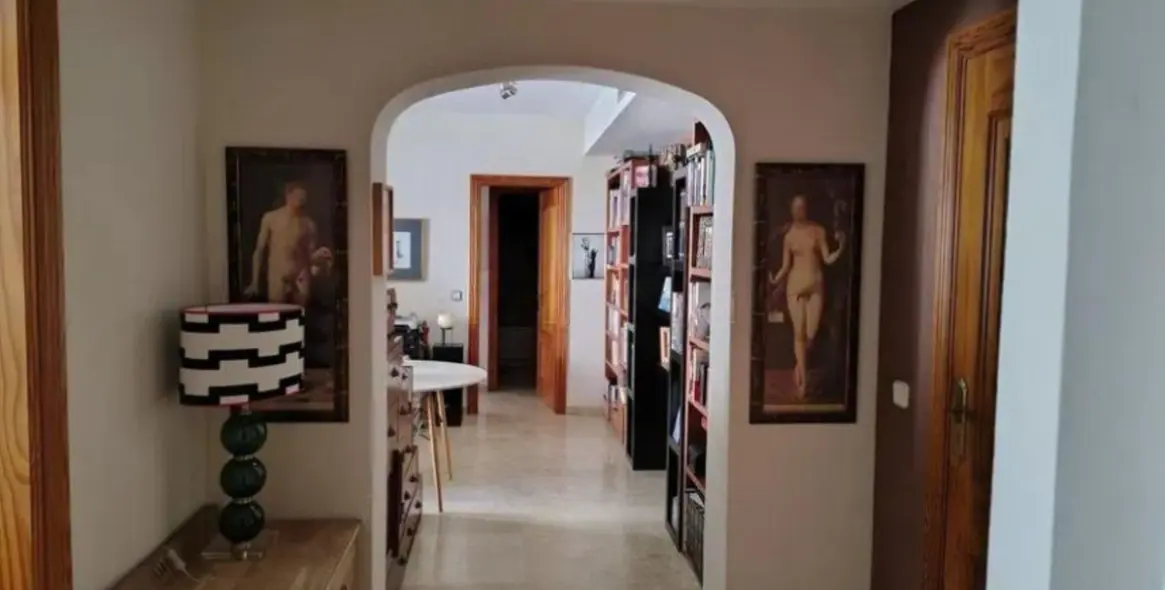 Sale of penthouse in Estepona 7