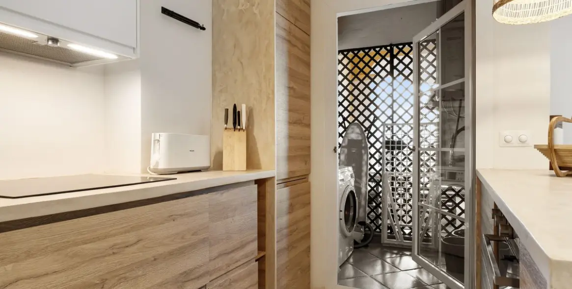 Sale of middle floor apartment in Nueva Andalucía 17