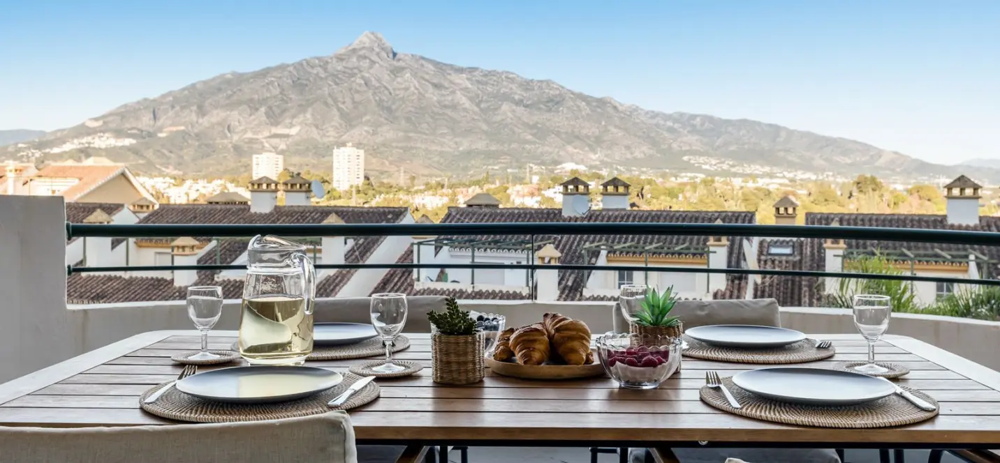 Sale of duplex in Nueva Andalucía 0