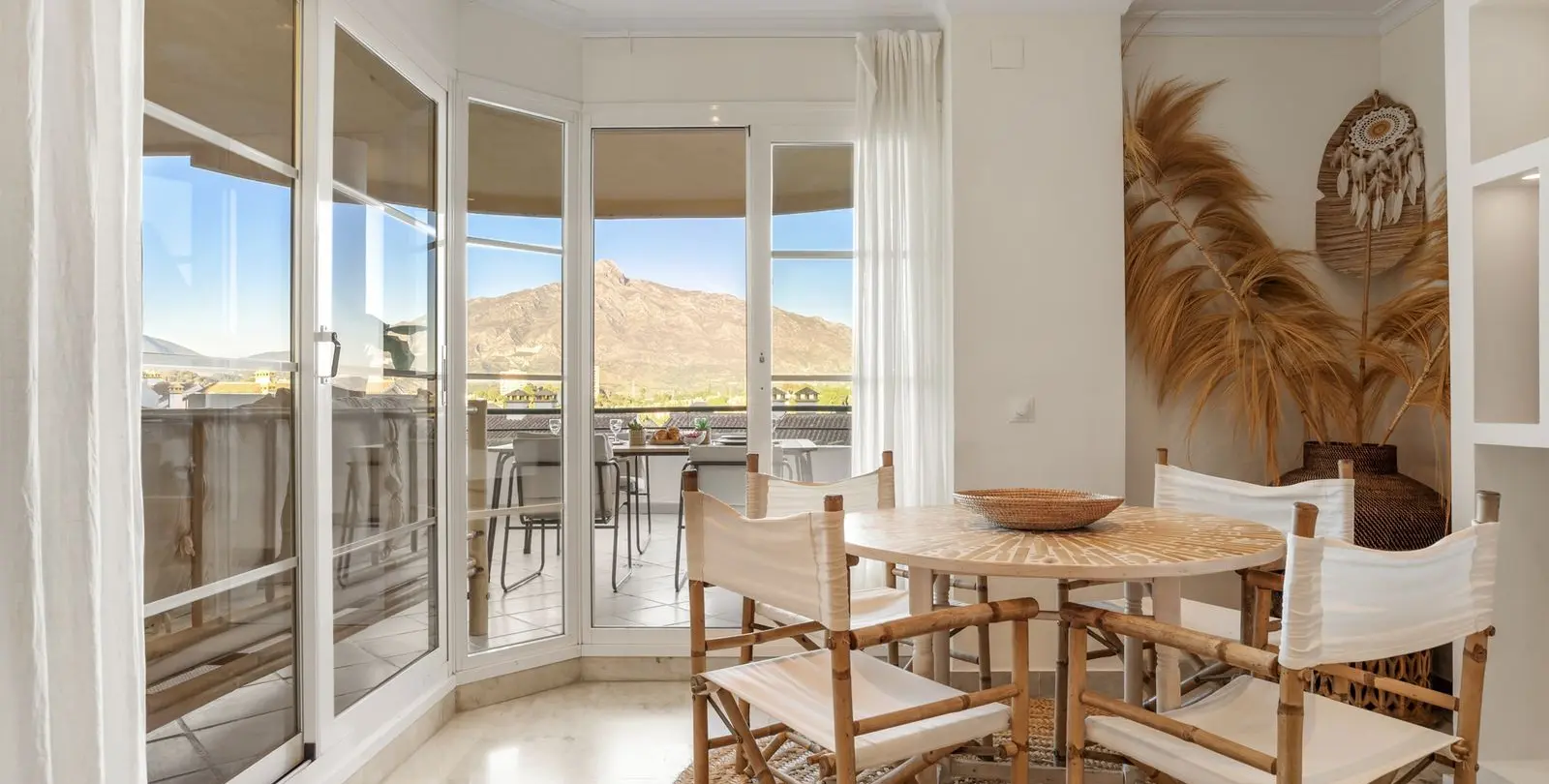 Sale of duplex in Nueva Andalucía 5