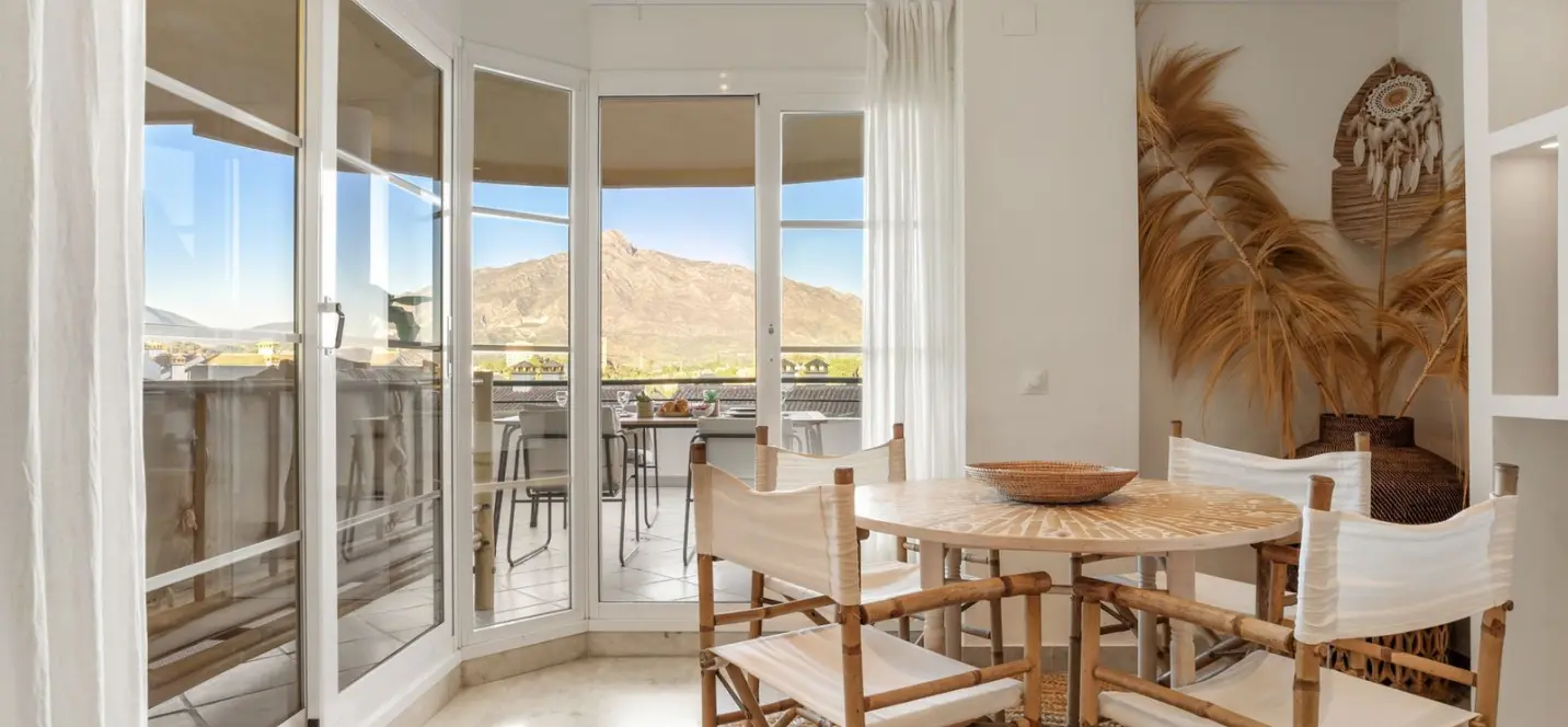 Sale of duplex in Nueva Andalucía 4