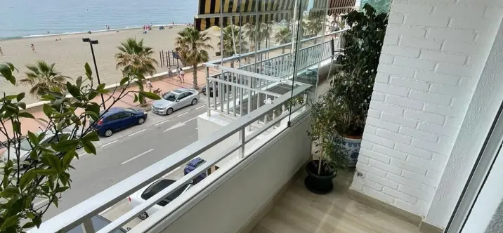 Продажа апартаментов на среднем этаже в Fuengirola 0