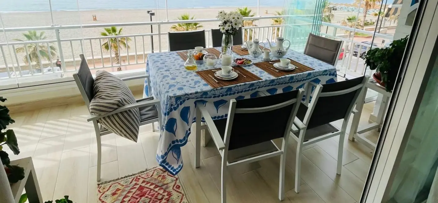 Продажа апартаментов на среднем этаже в Fuengirola 1