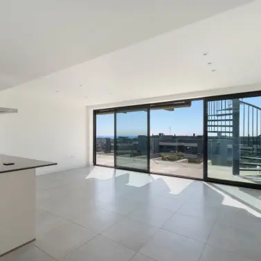 Sale of penthouse in Estepona