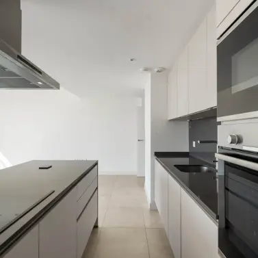 Sale of penthouse in Estepona