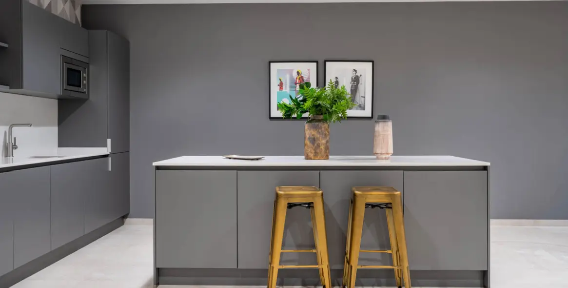 Sale of penthouse in Estepona 31