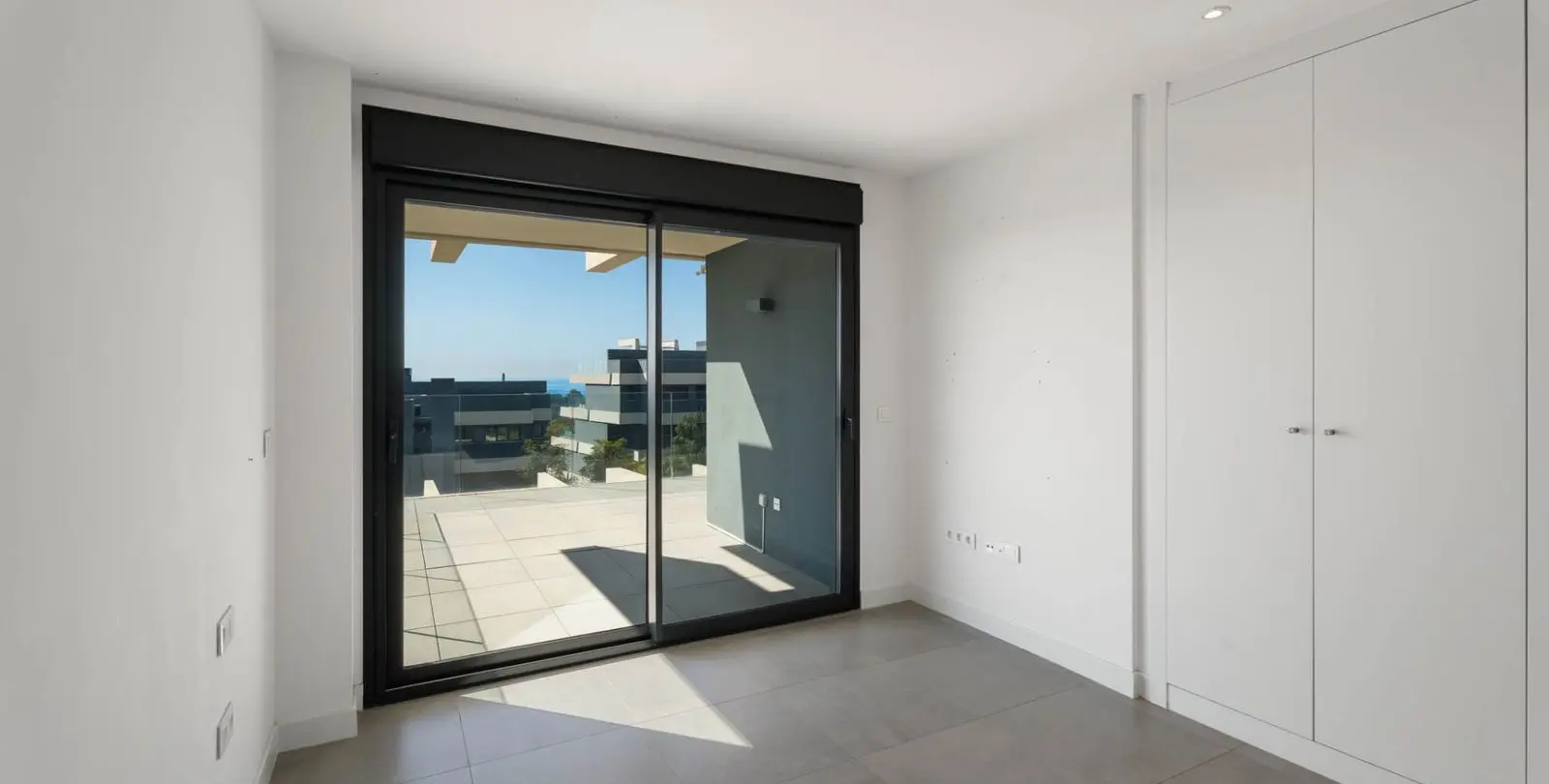Sale of penthouse in Estepona 9