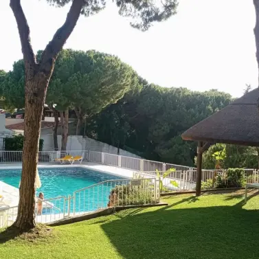 Продажа  отдельно стоящей виллы в Calahonda