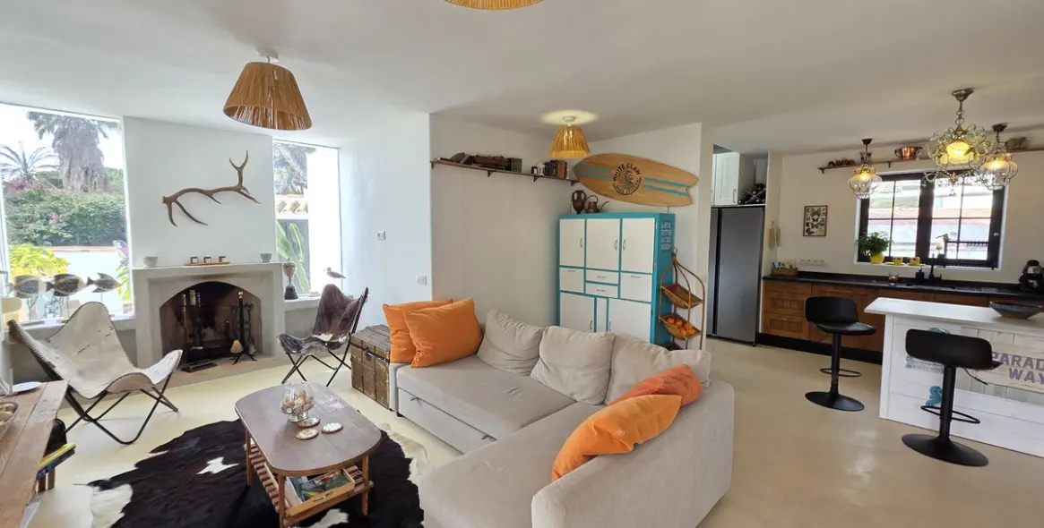 Продажа  отдельно стоящей виллы в Calahonda 9