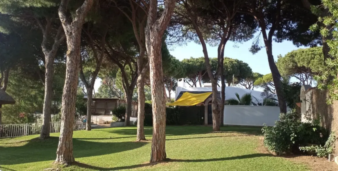 Продажа  отдельно стоящей виллы в Calahonda 18