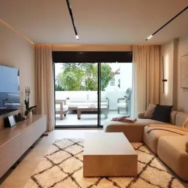 Sale of ground floor apartment in Nueva Andalucía