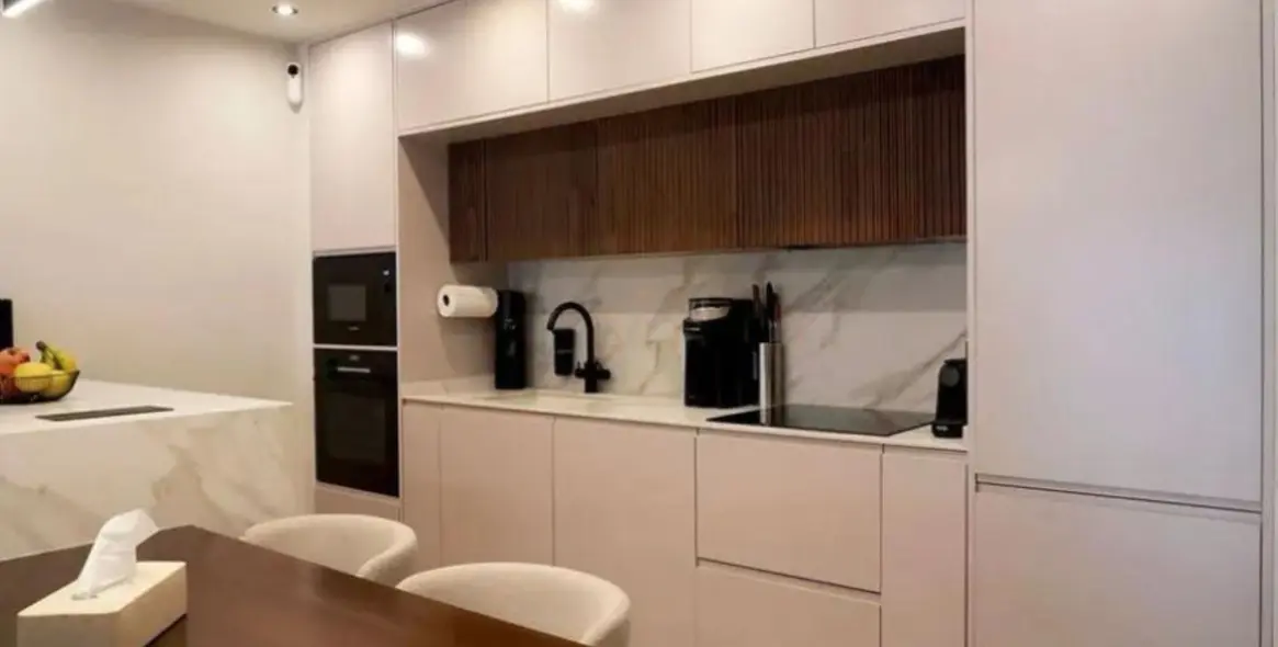 Продажа апартаментов на первом этаже в Nueva Andalucía 5