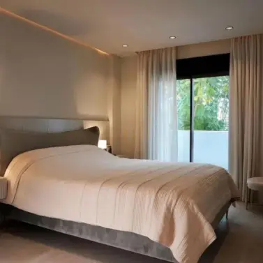 Sale of ground floor apartment in Nueva Andalucía