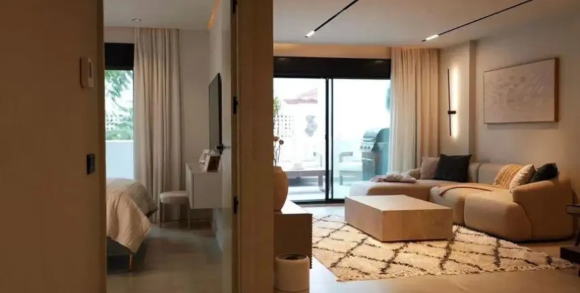 Продажа апартаментов на первом этаже в Nueva Andalucía 16