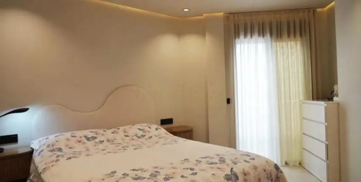 Продажа апартаментов на первом этаже в Nueva Andalucía 27