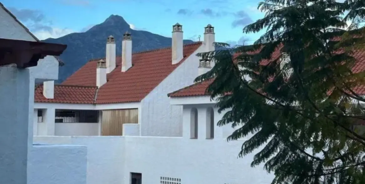 Продажа апартаментов на первом этаже в Nueva Andalucía 34