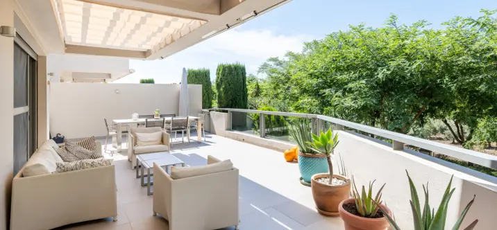 Продажа апартаментов на среднем этаже в Benahavís 4