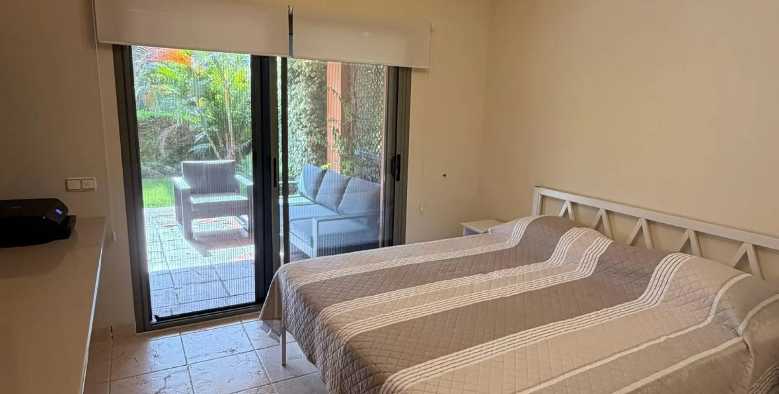 Продажа апартаментов на первом этаже в Estepona 9
