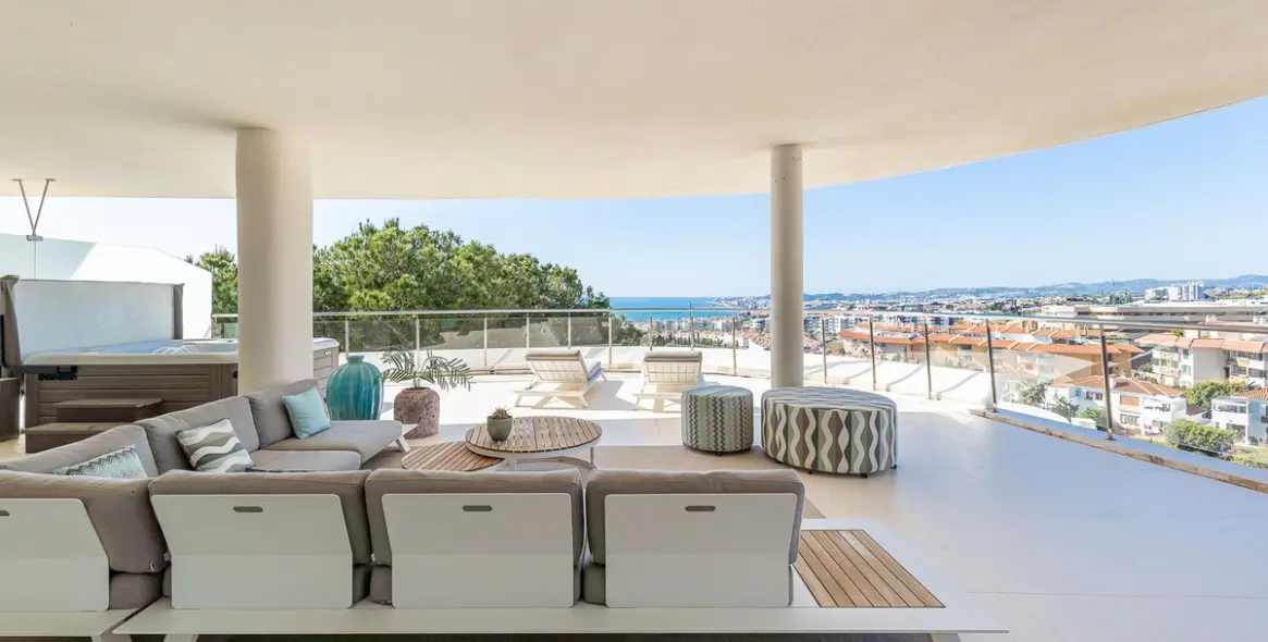 Sale of middle floor apartment in Benalmadena 8