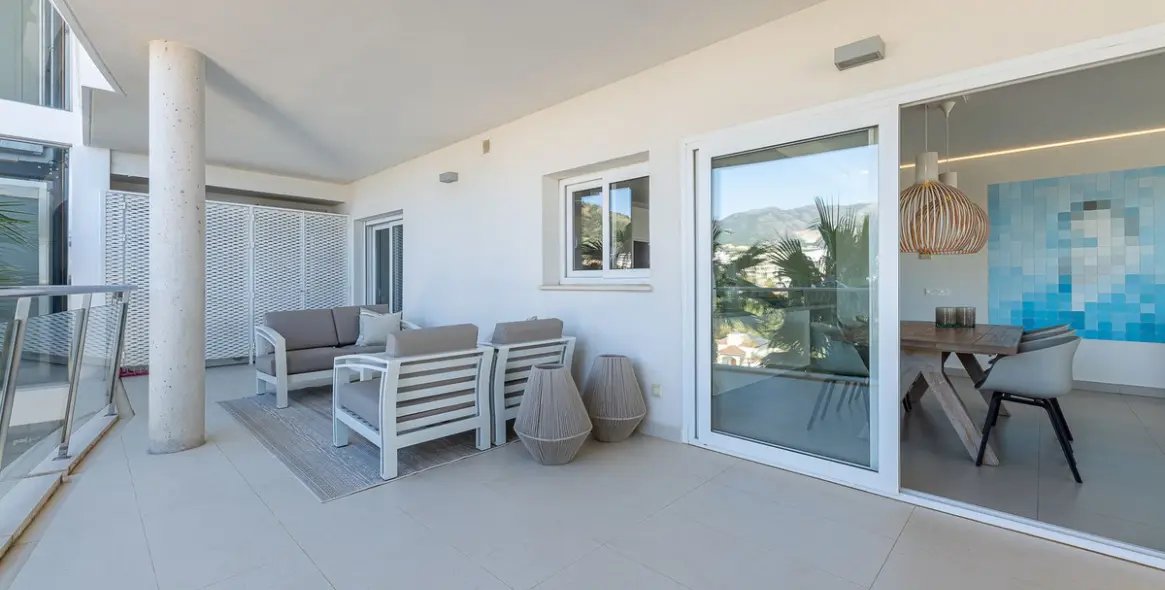 Sale of middle floor apartment in Benalmadena 28
