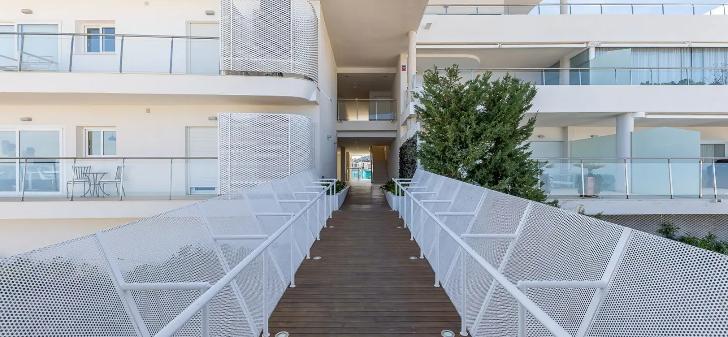 Venta de apartamento en planta media en Benalmadena 3